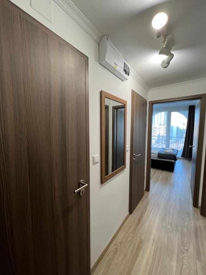 Seaforth Apartment Сиофок Екстериор снимка